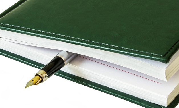 2024年辦公室文員年度述職報告十一篇