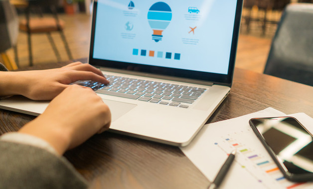 公司市場(chǎng)部經(jīng)理崗位職責(zé)(20篇范文) 公司市場(chǎng)部經(jīng)理崗位職責(zé)(20篇范文)