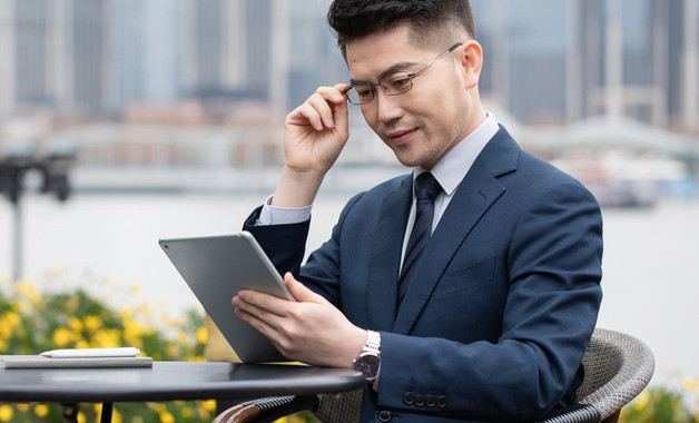 施工現(xiàn)場(chǎng)交通管理規(guī)定范本（四篇）